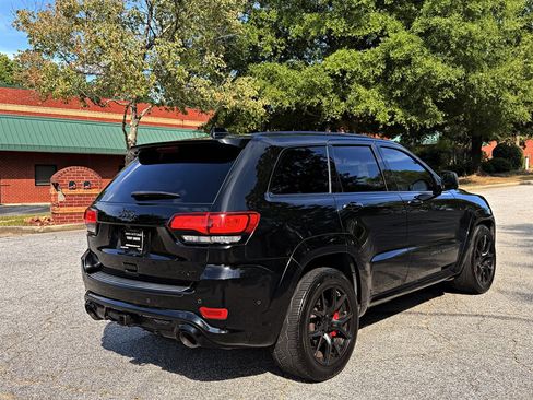 Used 2018 Jeep Grand Cherokee SRT AWD/4WD image 5