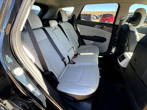 Certified 2026 Kia Sportage EX image 36