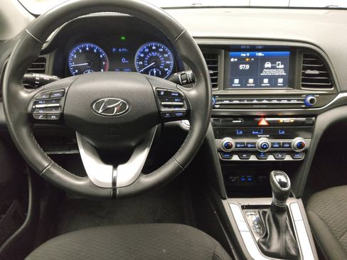Used 2020 Hyundai Elantra Value Edition w/ Cargo Package (C1) image 22