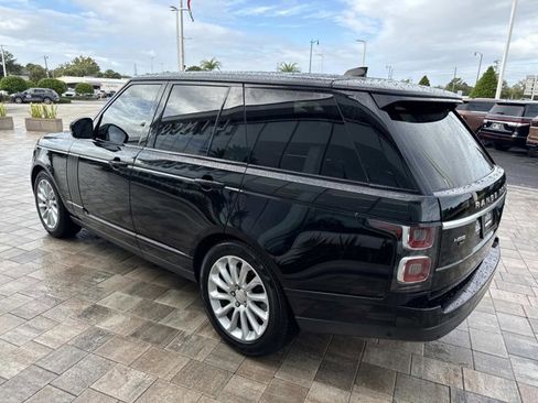 Used 2020 Land Rover Range Rover HSE image 4