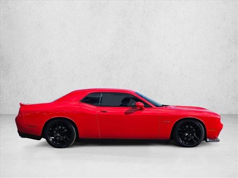 Used 2020 Dodge Challenger R/T image 4