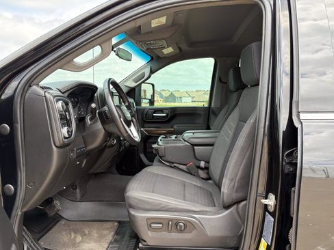 Used 2022 GMC Sierra 2500 SLE w/ SLE Convenience Package AWD/4WD image 10