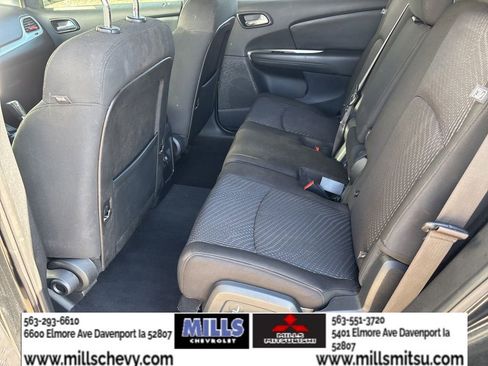 Used 2020 Dodge Journey SE w/ SE Popular Equipment Group FWD image 12