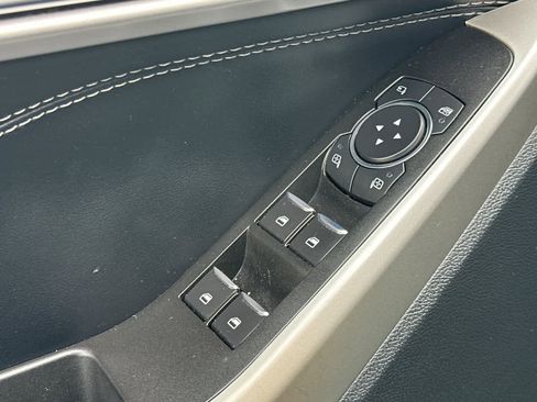 Certified 2022 Ford Explorer Limited w/ Equipment Group 301A image 13