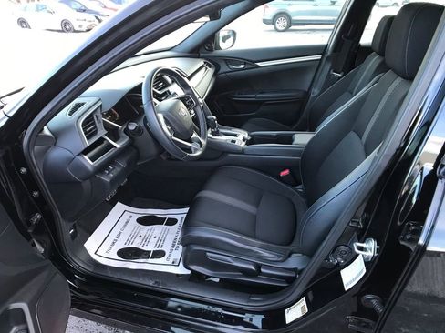 Used 2019 Honda Civic Sport image 4