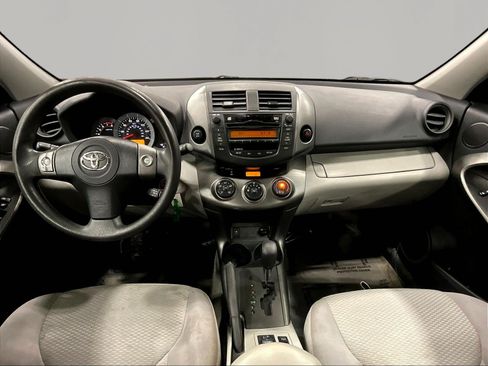 Used 2011 Toyota RAV4 Limited w/ Upgrade Value Pkg AWD/4WD image 7