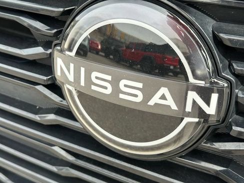 Used 2025 Nissan Altima 2.5 SV FWD image 9