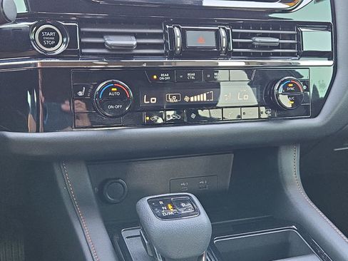 Used 2023 Nissan Pathfinder Rock Creek image 29