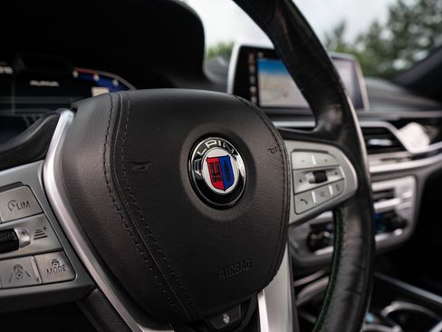 Used 2020 BMW ALPINA B7 xDrive AWD/4WD image 26