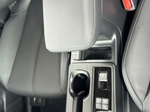 New 2026 Subaru Outback Premium AWD/4WD image 34