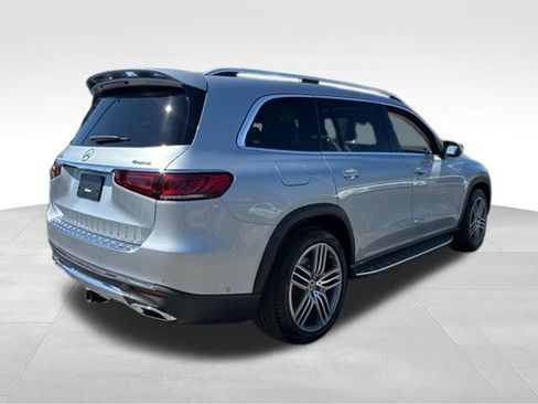 Used 2022 Mercedes-Benz GLS 450 4MATIC image 5