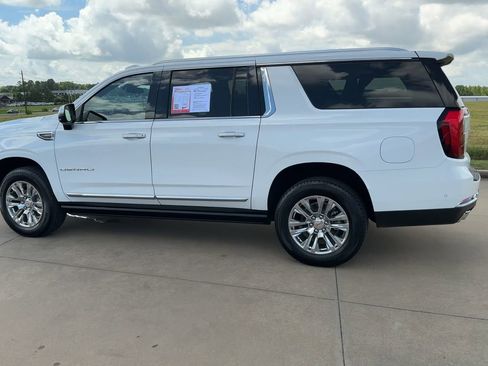 Certified 2025 GMC Yukon XL Denali w/ Sun & Power Step Package image 5