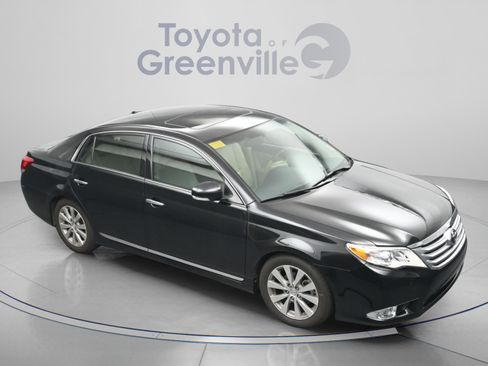Used 2011 Toyota Avalon Limited FWD image 16