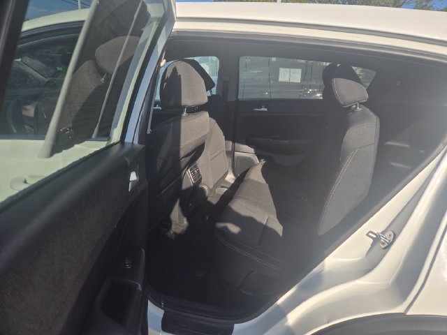Used 2019 Kia Sportage LX FWD image 18