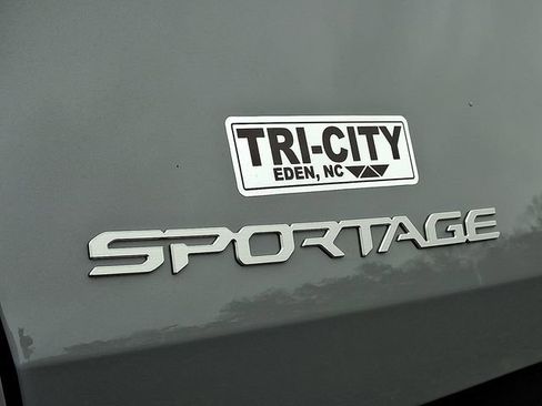 New 2026 Kia Sportage SX image 19