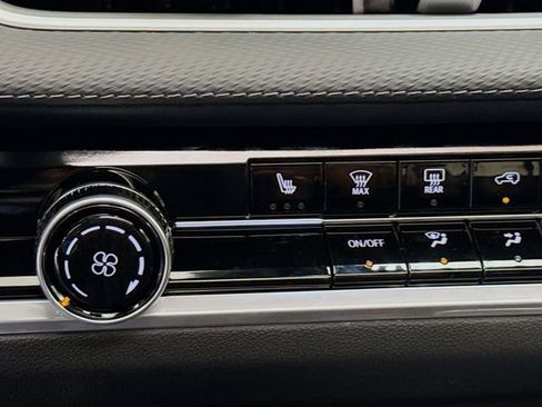 New 2026 Chevrolet Equinox LT image 22