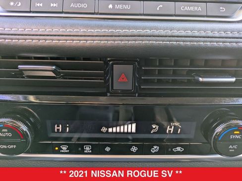 Certified 2021 Nissan Rogue SV image 27