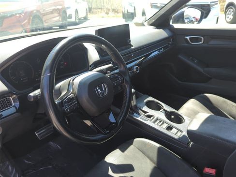 Used 2023 Honda Civic Sport image 11