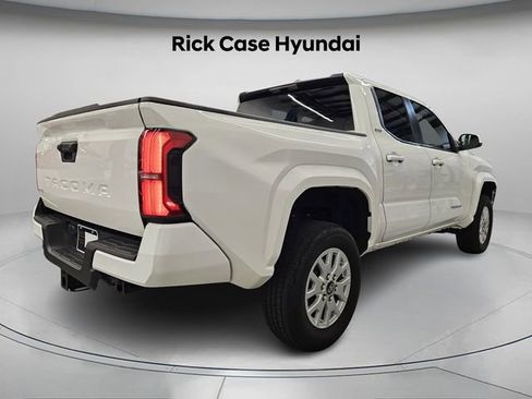Used 2024 Toyota Tacoma SR5 image 7