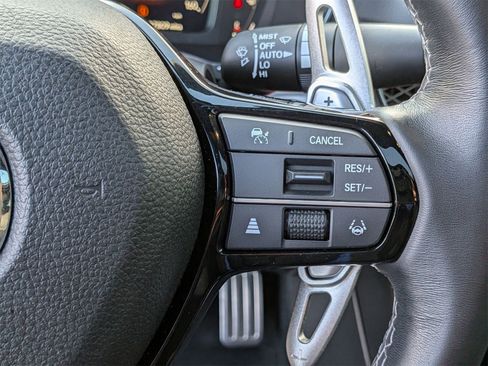 Used 2024 Acura Integra A-Spec image 19