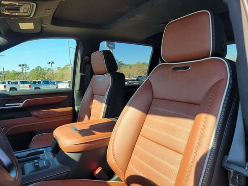 New 2026 GMC Sierra 2500 Denali Ultimate image 13