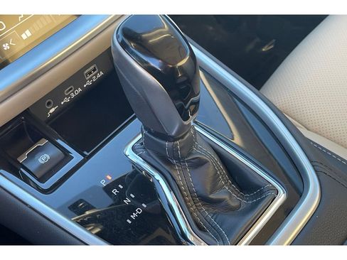 Used 2024 Subaru Outback Limited image 31