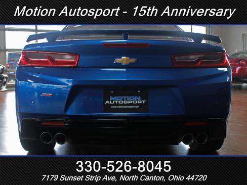 Used 2016 Chevrolet Camaro SS image 9