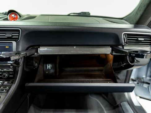 Used 2016 Porsche 911 Turbo image 73