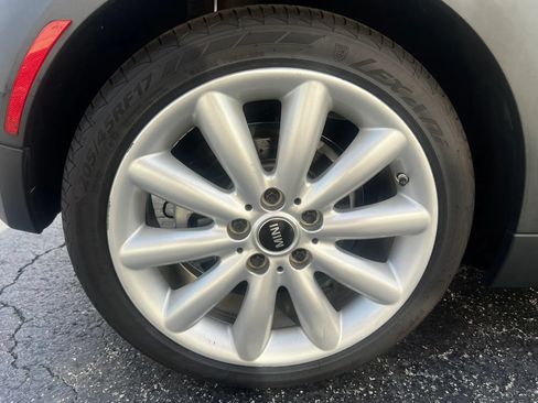 Used 2015 MINI Cooper S w/ Park Assistant Package FWD image 53