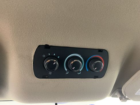 Used 2023 Chevrolet Express 3500 LS RWD image 25