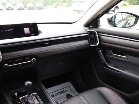 Used 2026 MAZDA CX-50 AWD 2.5 S w/ Premium Package image 24