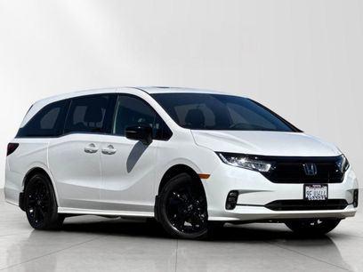 Used 2023 Honda Odyssey Sport
