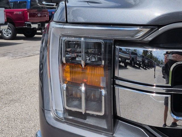 Used 2022 Ford F150 Lariat AWD/4WD image 10