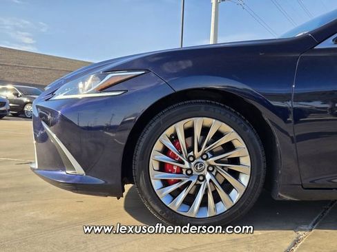 Used 2019 Lexus ES 350 w/ Accessory Package 2 FWD image 9