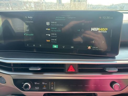 New 2026 Kia Sorento S w/ S Panoramic Sunroof Package AWD/4WD image 36