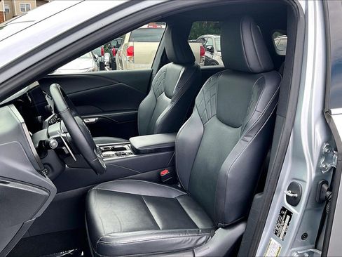 Used 2023 Lexus RX 350 Premium w/ Accessory Package AWD/4WD image 23