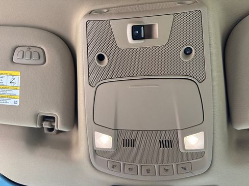 Used 2018 Ford F150 Lariat w/ Equipment Group 502A Luxury image 10