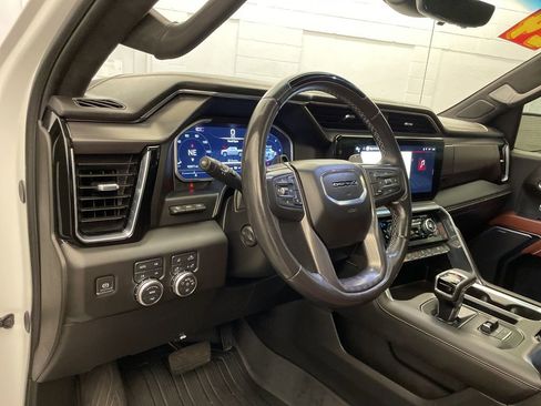 Used 2024 GMC Sierra 1500 Denali Ultimate image 20