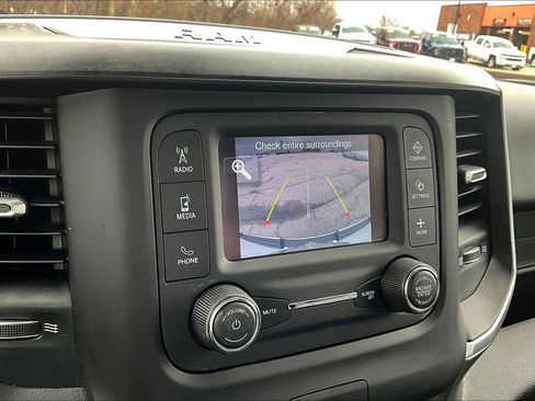 Used 2019 RAM 1500 Big Horn image 15