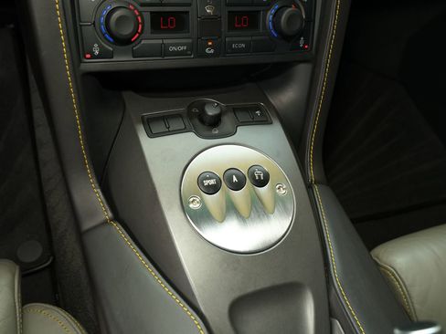 Used 2005 Lamborghini Gallardo AWD/4WD image 17