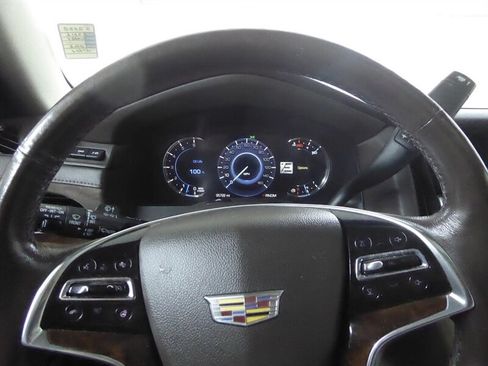 Used 2016 Cadillac Escalade Luxury AWD/4WD image 9