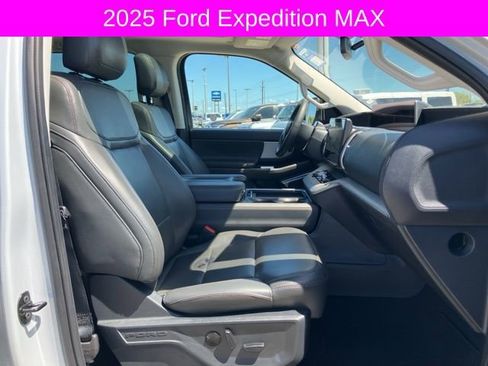 Used 2025 Ford Expedition Max Active image 11