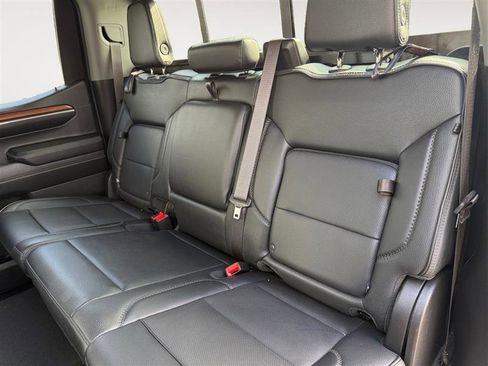 Used 2024 GMC Sierra 1500 Denali image 14