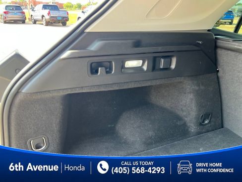 Used 2025 Buick Envision Sport Touring AWD/4WD image 15