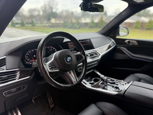 Used 2021 BMW X7 M50i AWD/4WD image 34