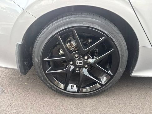 Used 2022 Honda Civic Sport image 16