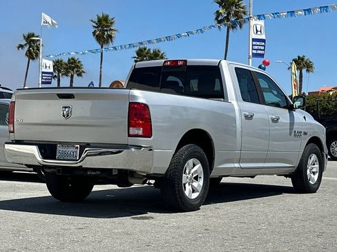 Used 2017 RAM 1500 Classic SLT RWD image 3