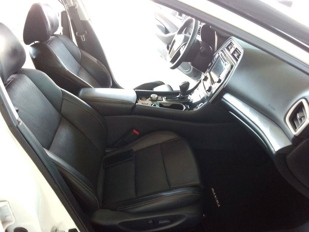 Used 2017 Nissan Maxima 3.5 SL FWD image 17