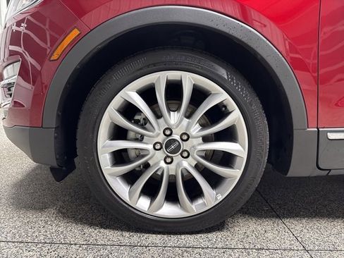 Used 2017 Lincoln MKC Reserve w/ Lincoln MKC Climate Package image 4