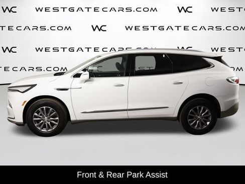 Used 2023 Buick Enclave Essence w/ Trailering Package, 5000 lbs. FWD image 5